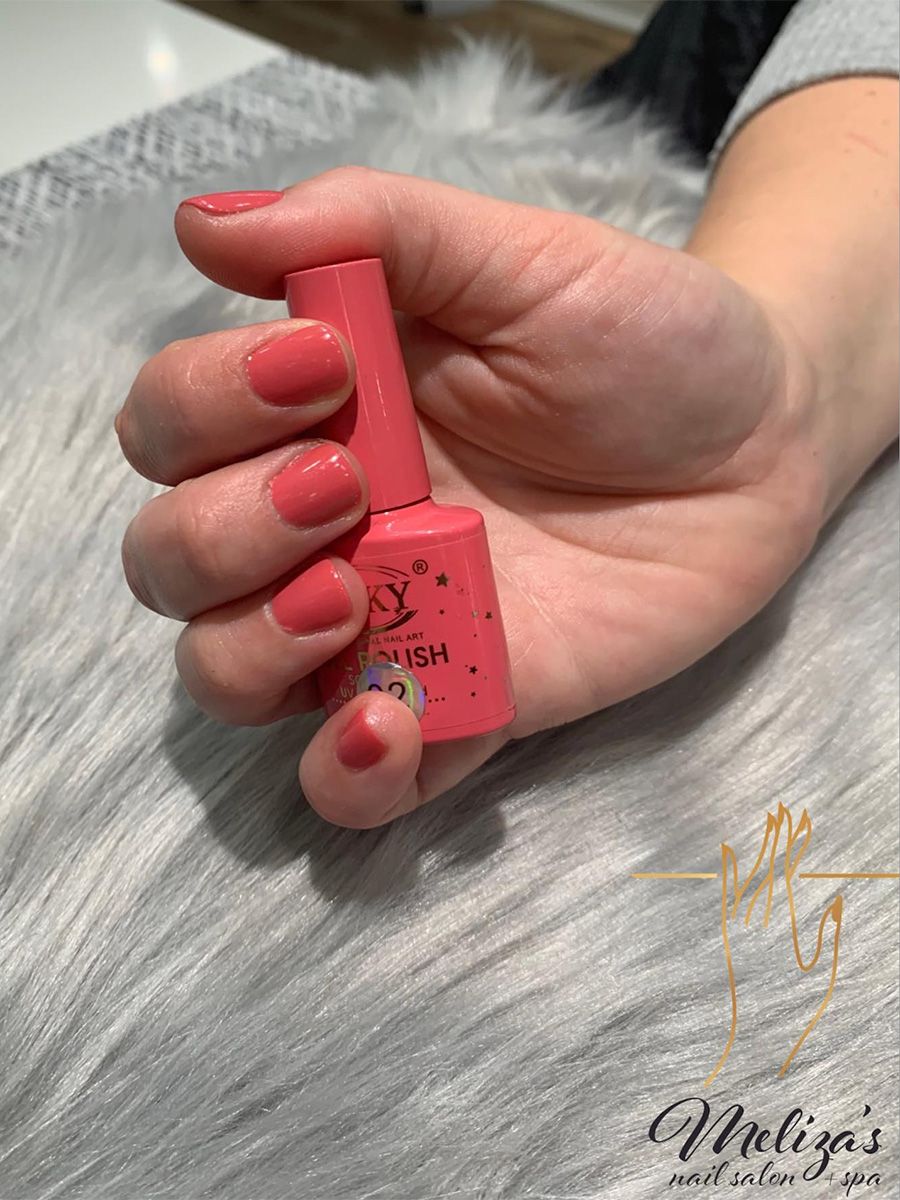 34-bright-red-nail-polish