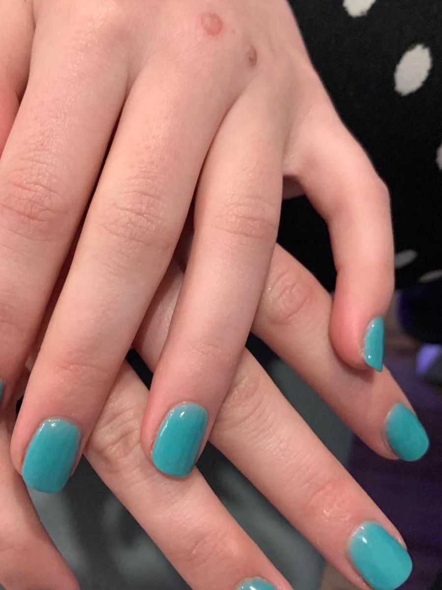 36-aqua-color-nails-bright-style