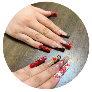 Acrylic Nails & 3D Nail Art